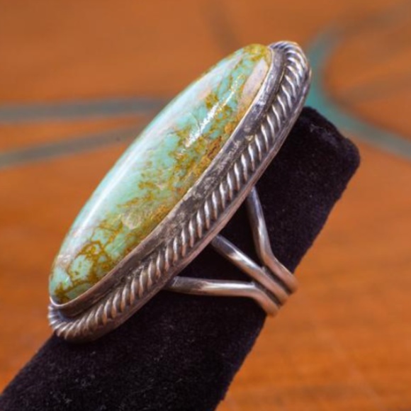 Turquoise ring - Picture 2 of 3